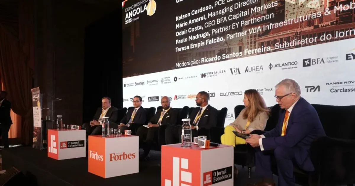 Especialistas apontam demografia e procura interna como “bónus” e “motor” da economia angolana