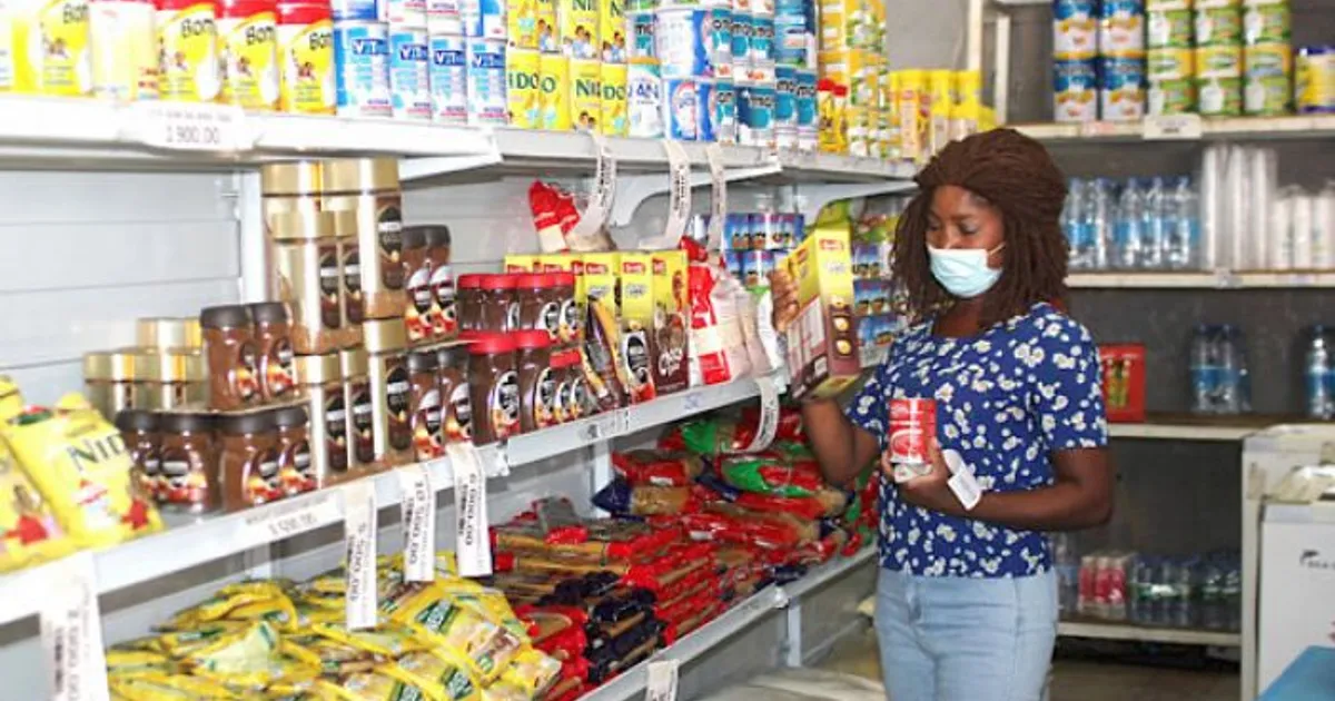 Comerciantes do oeste de África querem apoio para legalizar actividade em Angola