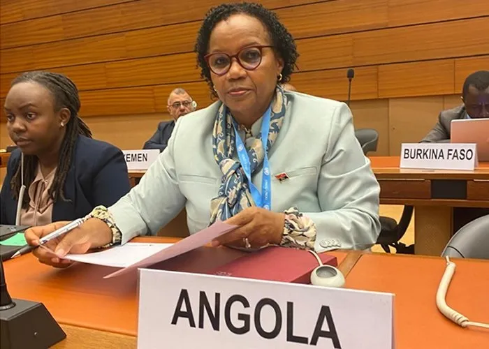 Angola manifesta-se contra embargo económico e financeiro a Cuba