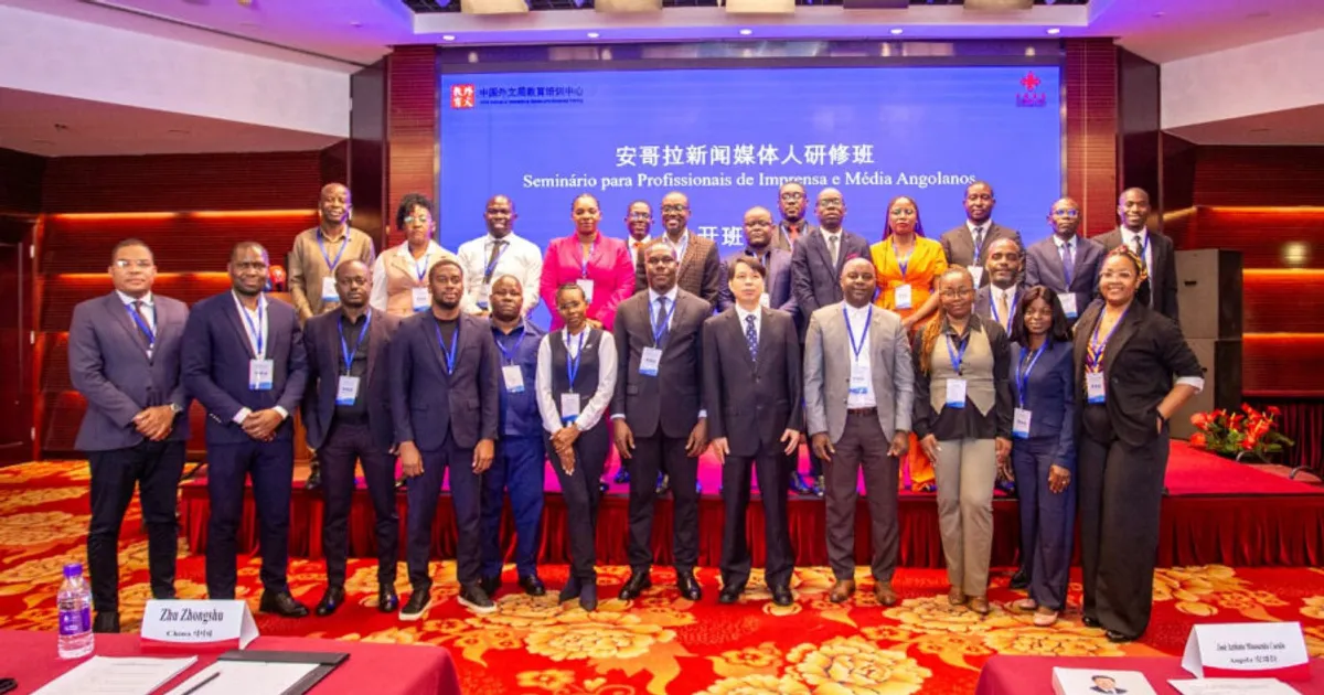 China pretende reforçar partilha de experiências de governação com Angola