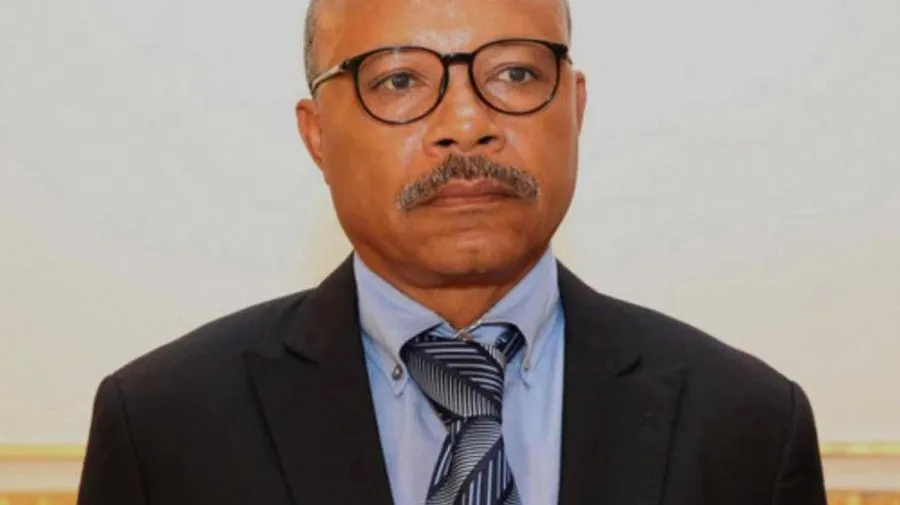 Angola e Quénia reforçam cooperação no sector da Defesa