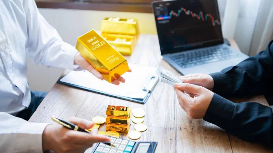 Ouro continua valorizado e a atrair investidores em busca de segurança