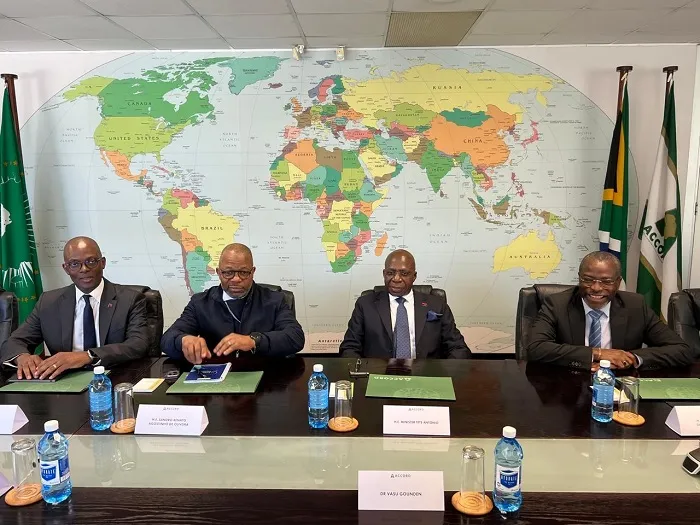 Téte António visita Centro Africano para a Resolução Construtiva de Conflitos