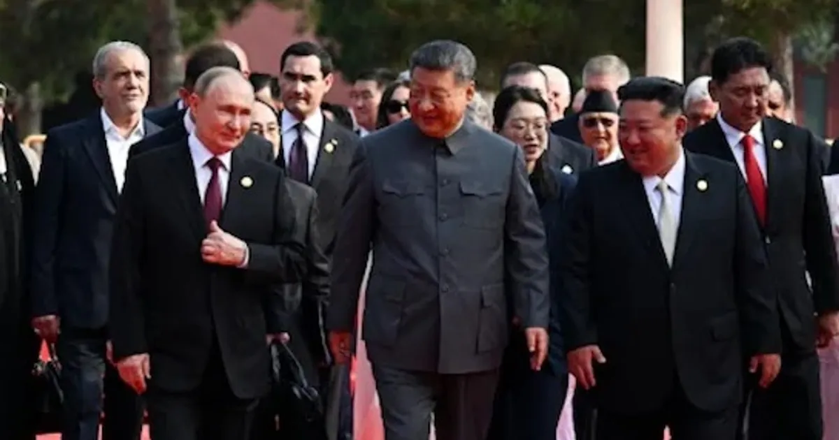 Xi Jinping reúne com os homólogos da Rússia e da Coreia do Norte