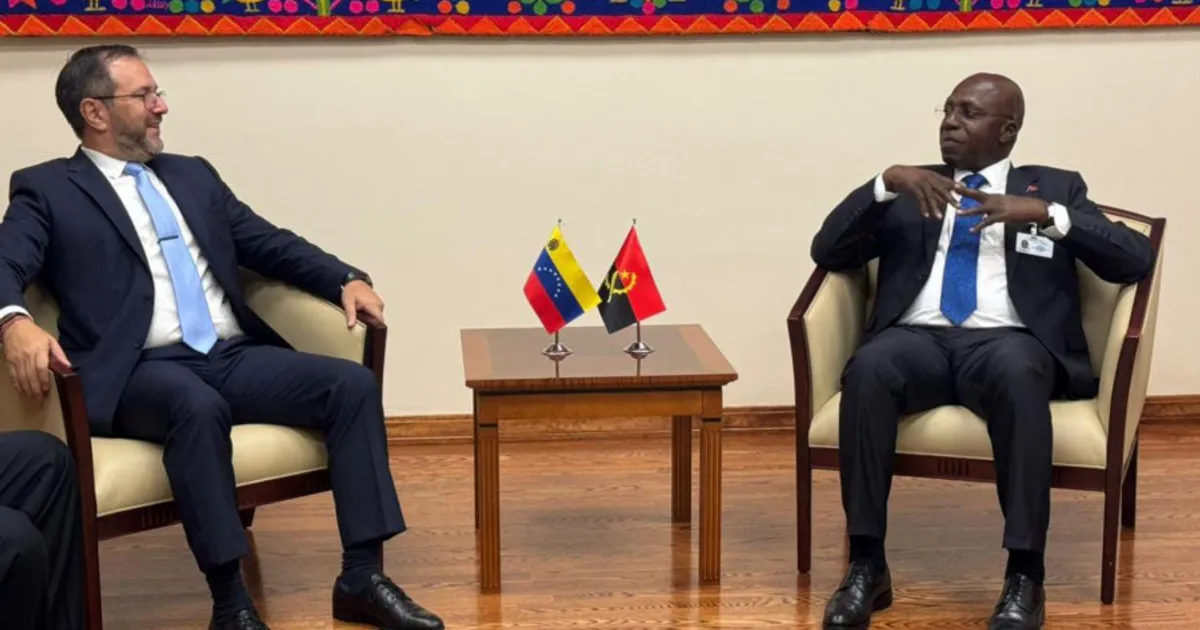 Angola e Venezuela abordam reforço das relações bilaterais