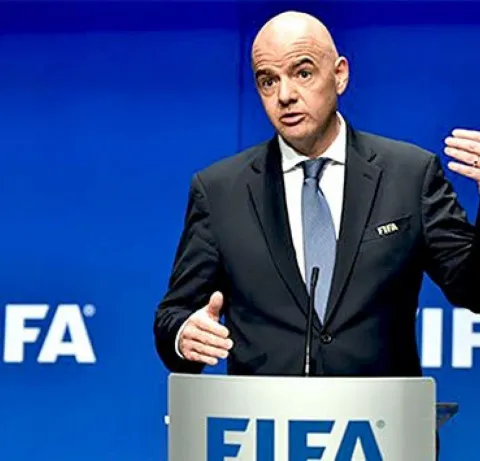 Gianni Infantino desiste do negócio milionário