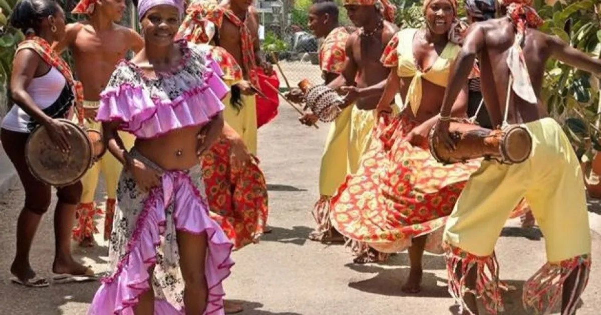 Festival de dança e música Ngeya exalta riqueza cultural do Leste do país
