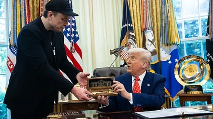 Trump pretendia apagar 2,7 milhões de imigrantes do sistema financeiro