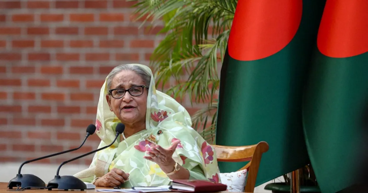 Bangladesh insta Índia a extraditar ex-primeira-ministra condenada à morte