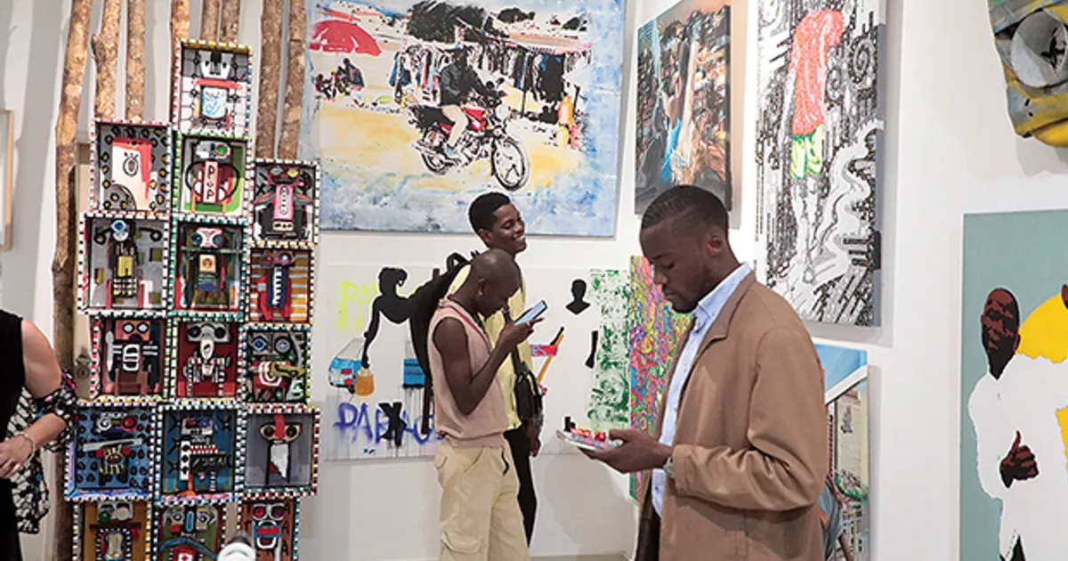 Exposição "Constelação Angola" valoriza nomes da arte contemporânea