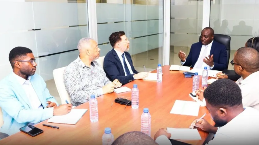 Angola e Direcção Regional de Florestas para África abordam protecção do Miombo