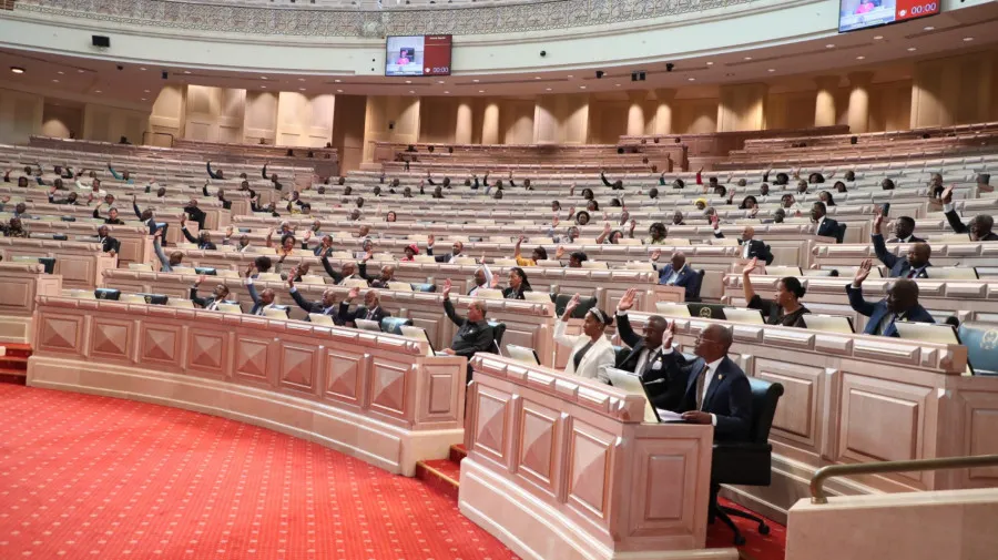 Deputados dão luz verde ao sinal da TV Parlamento