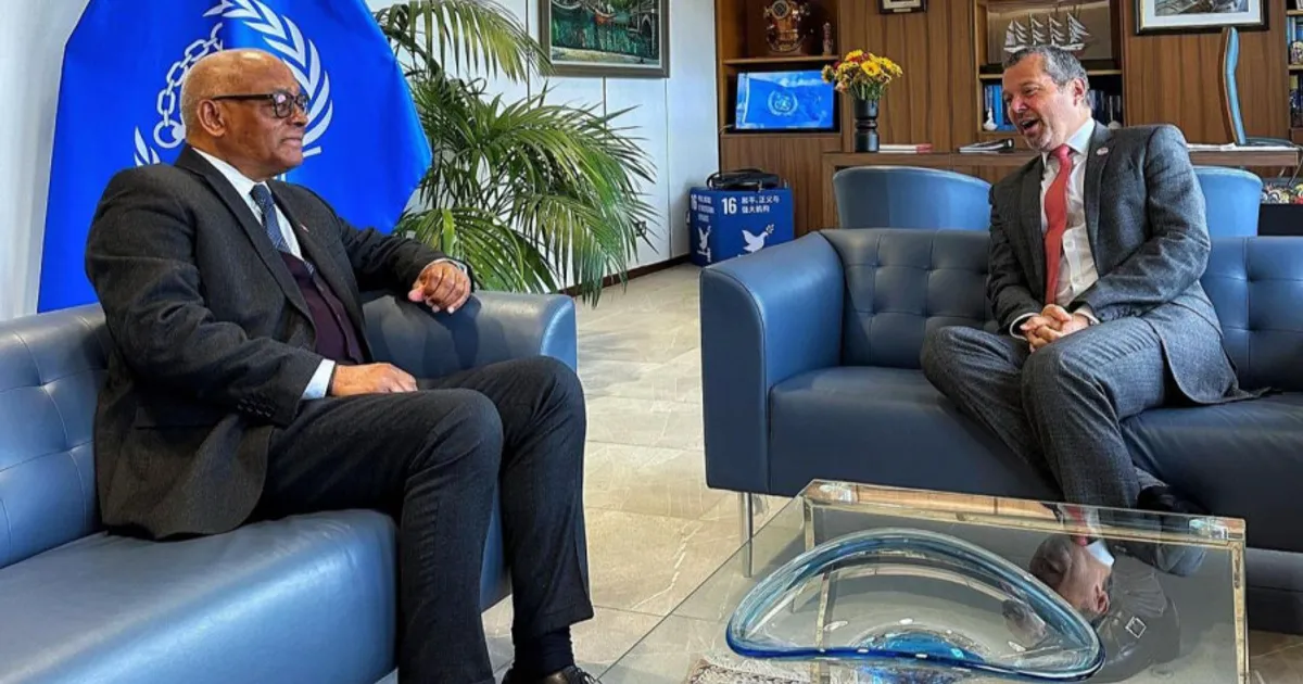 Embaixador José Patrício apresenta cartas credenciais à Organização Marítima Internacional