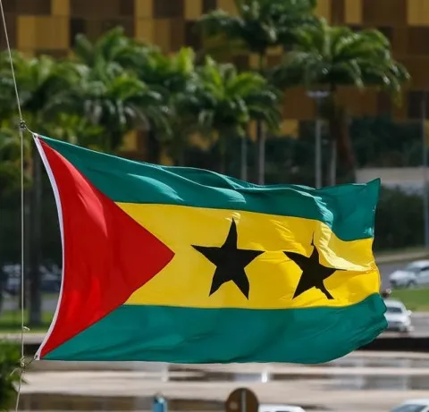 Final da campanha eleitoral em São Tomé e Príncipe com passeatas e comícios