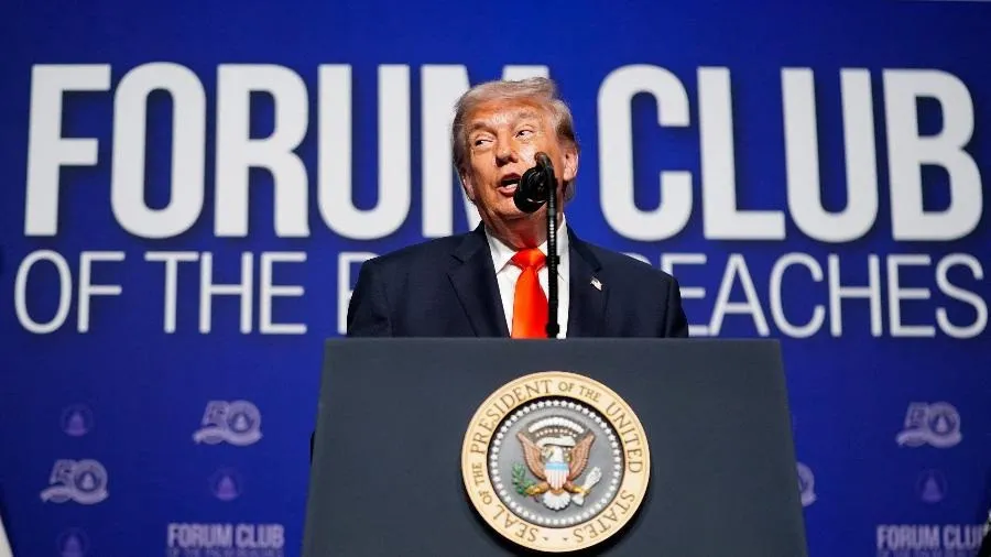 Trump ameaça "assumir o controlo" de Cuba "quase de imediato"