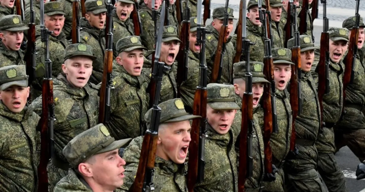 Putin ordena recrutamento de 135 mil russos para serviço militar