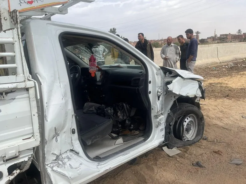 Colisão entre carrinhas provoca pelo menos 18 mortos no Egipto