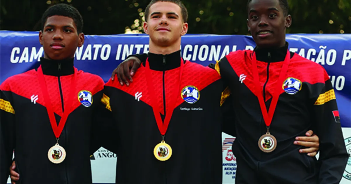 Angola conquista 20 medalhas no primeiro dia do Torneio Internacional de Natação