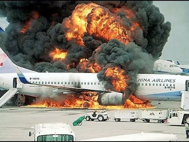 Novos dados revelam que queda de avião na China terá sido intencional