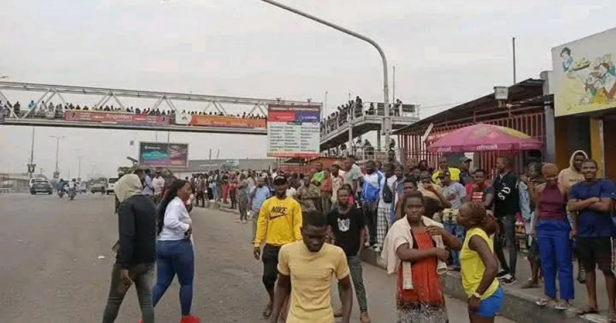 Quatro mortos e mais de 500 detidos em Luanda
