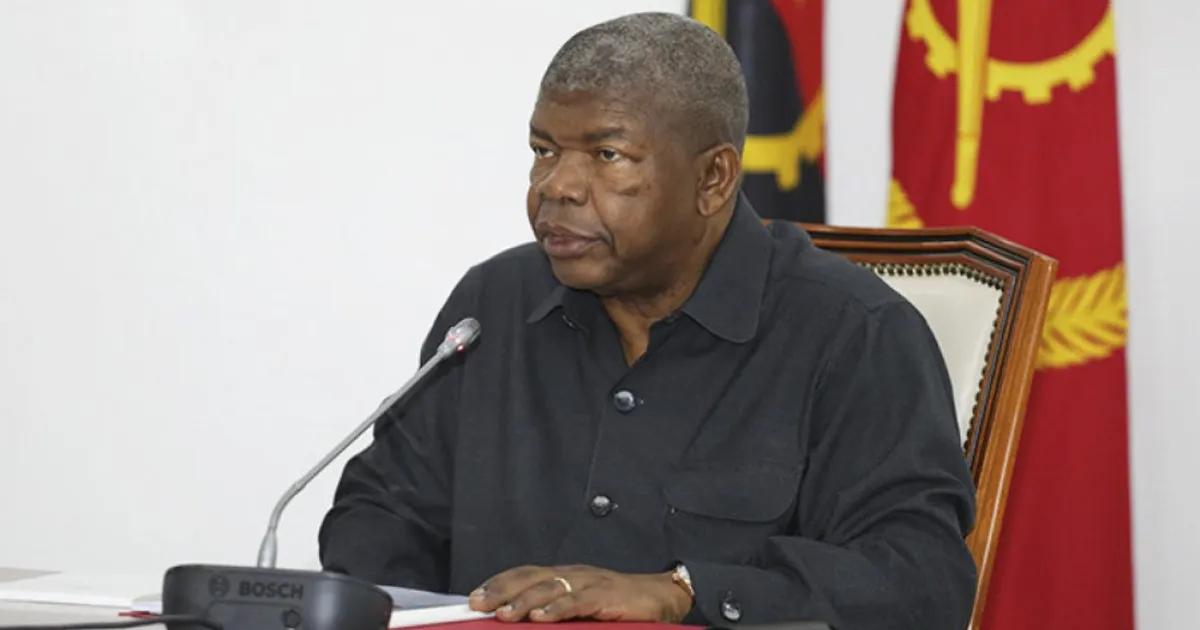 João Lourenço lamenta morte de antigo Presidente da Zâmbia