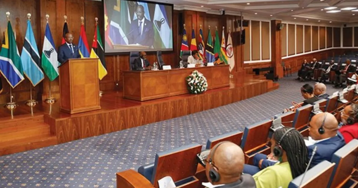 Parlamentos da SADC abordam desafios do desenvolvimento humano e social