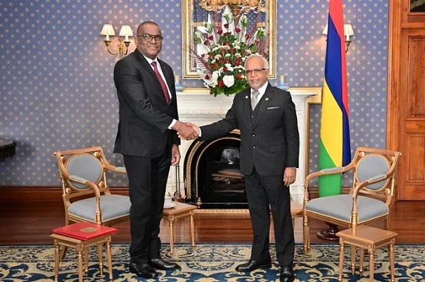 Presidente das Maurícias reconhece potencial de Angola para o investimento privado