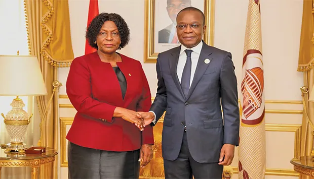 Angola e São Tomé apostam na dinamização da diplomacia parlamentar