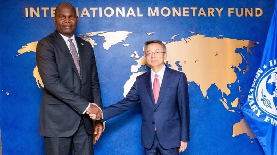 Moçambique pagou a divida ao FMI e negoceia novo programa de assistência