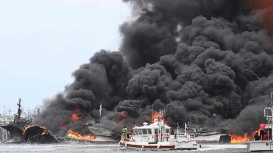 Coreia do Sul investiga causas de incêndio em navio no estreito de Ormuz