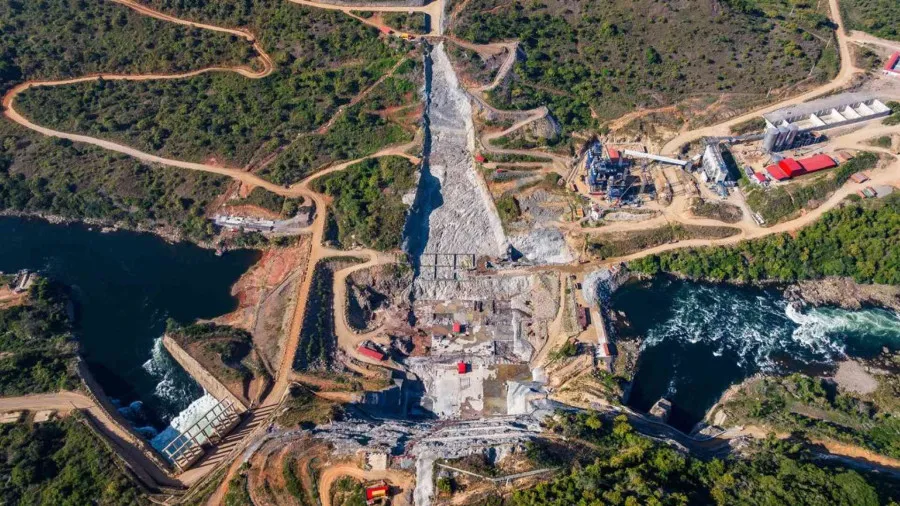 Angola projecta alcançar produção de nove mil megawatts de energia até 2027