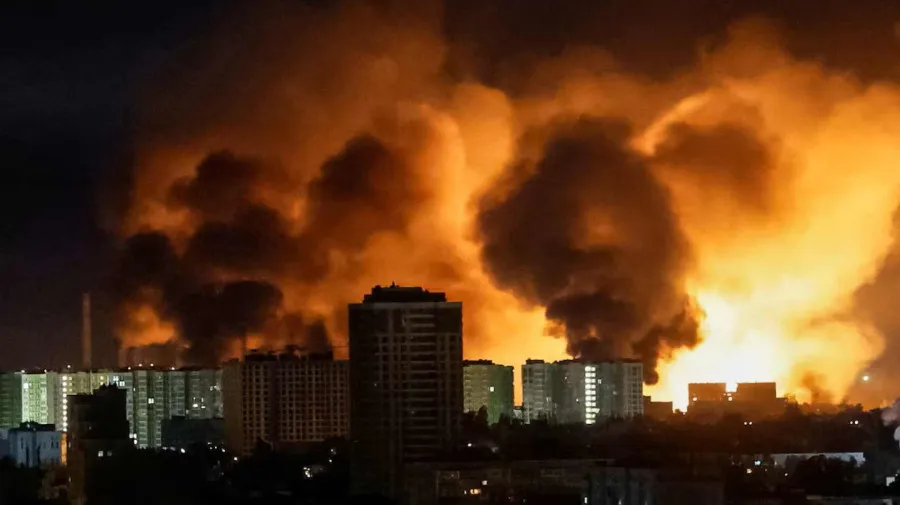 Míssil russo destrói fábrica de drones de empresa americana em Kiev