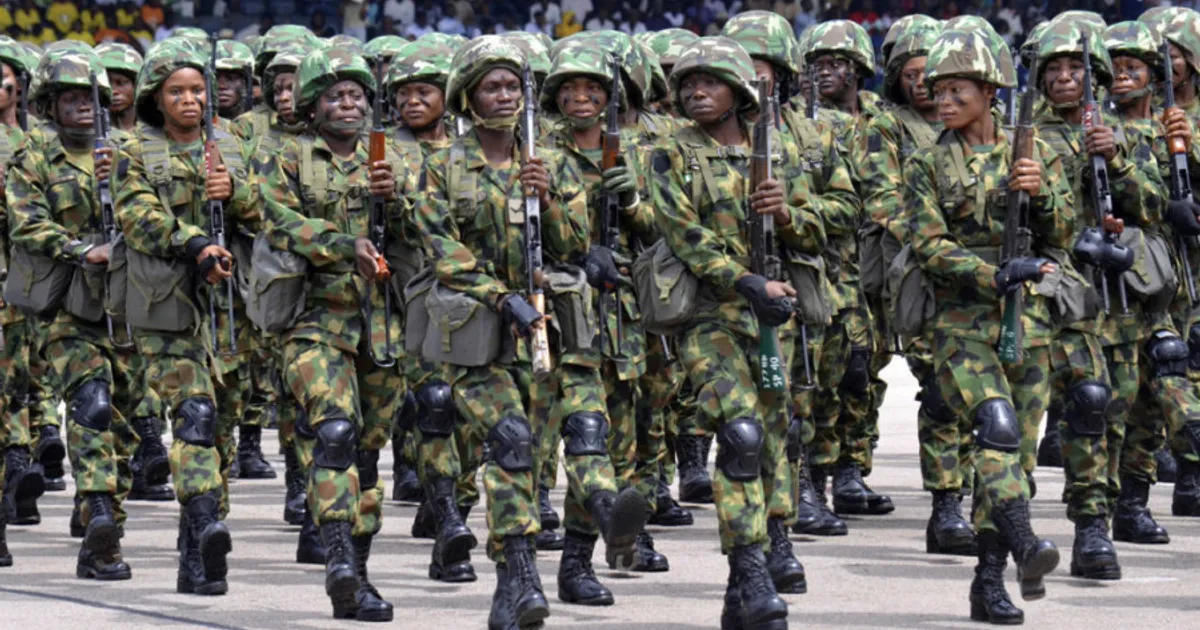 Nigéria envia tropas para o Benim após tentativa de golpe