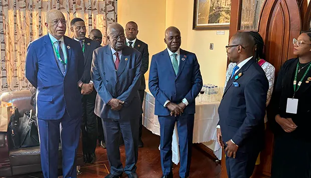 Ministro Téte António destaca reforço do multilateralismo africano