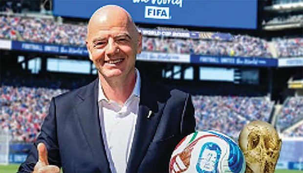 Jato de Gianni Infantino percorre mais de 50.000km