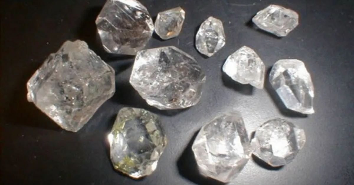 Stock de diamantes do país avaliado em mais de 15 milhões de dólares