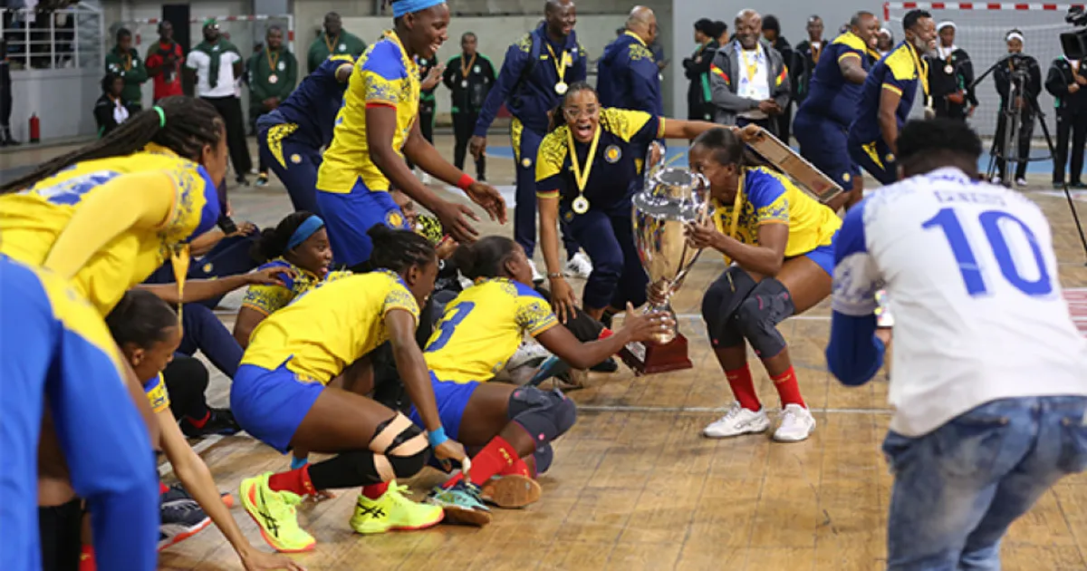 Petro de Luanda revalida título nacional de andebol feminino