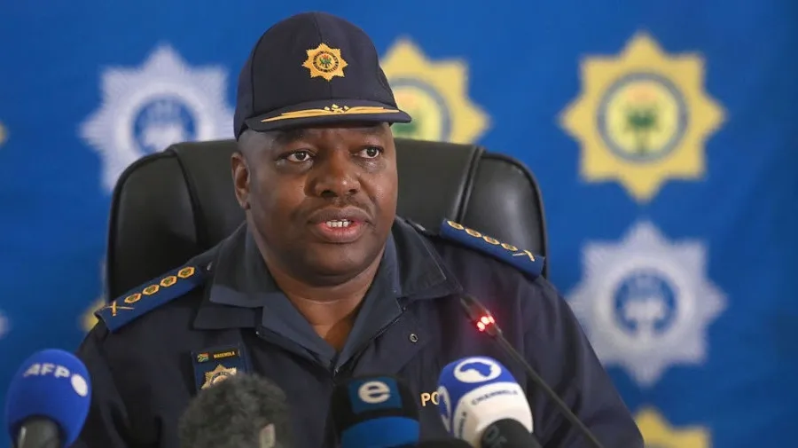 Chefe da polícia da África do Sul suspenso por alegada corrupção