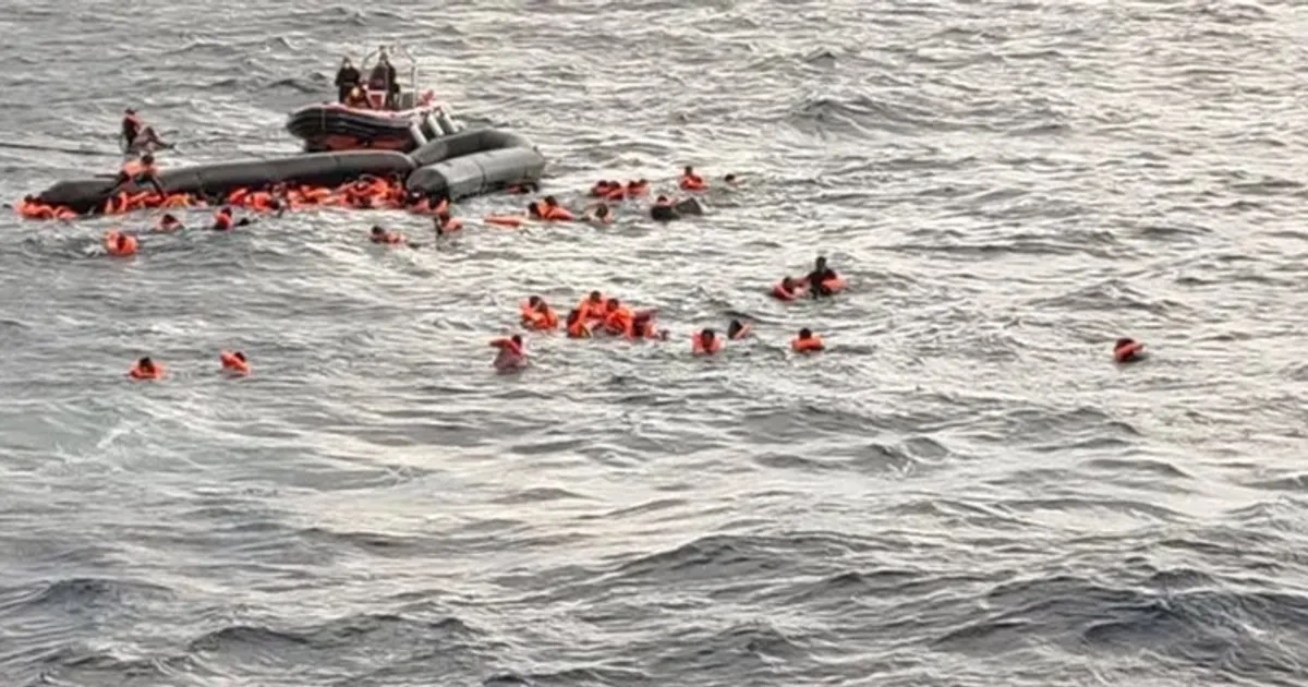 Pelo menos 40 emigrantes morrem em naufrágio na costa da Tunísia