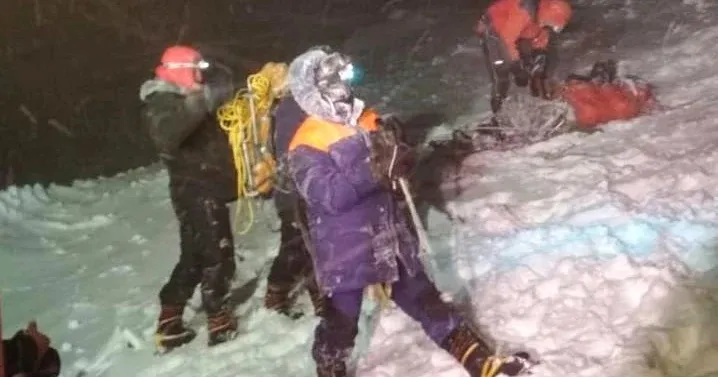 Cinco alpinistas bósnios morrem na montanha mais alta da Europa