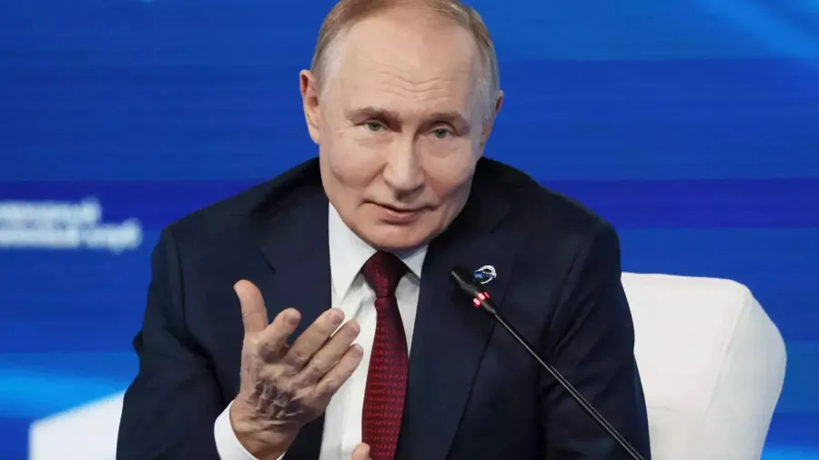 Putin acolhe propostas de Trump para aliviar tensões na Ucrânia