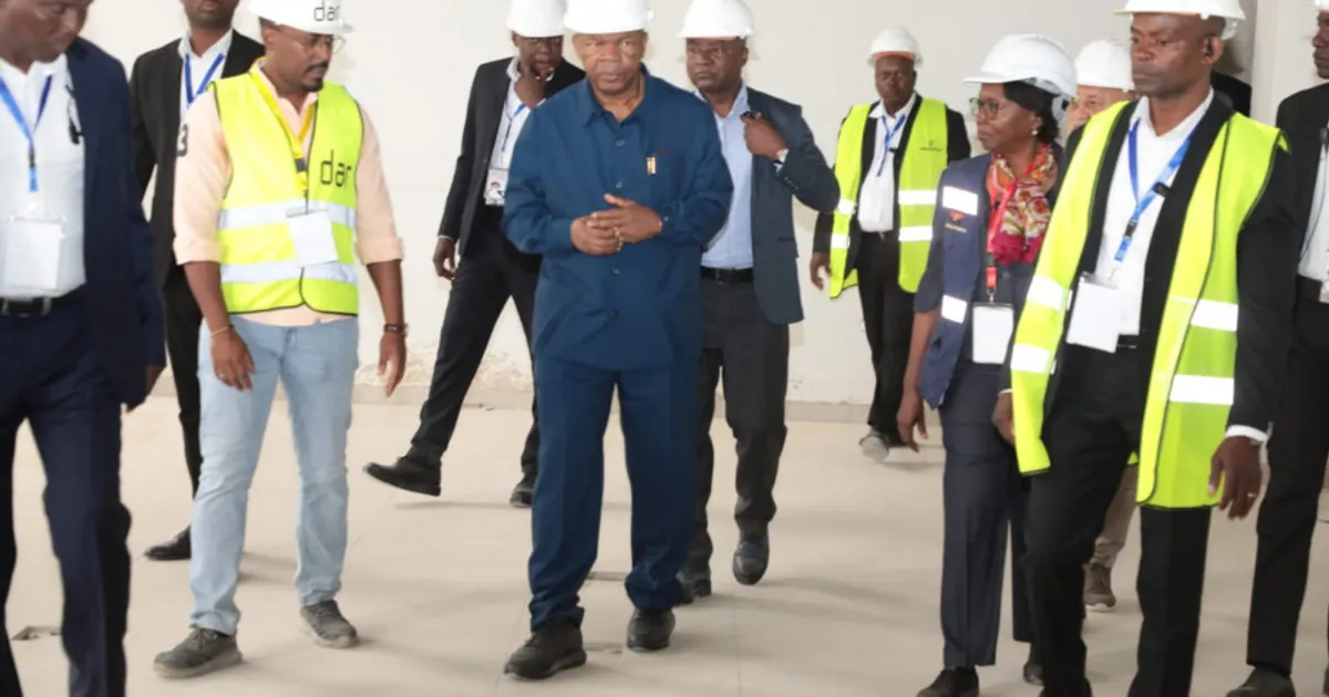 PR constata andamento das obras do futuro Hospital dos Queimados