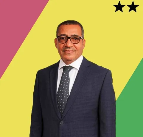 Téte António representa PR na tomada de posse de Carlos Vila Nova