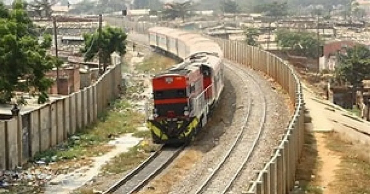 Expansão da malha ferroviária de Angola em mais mil e 200 quilómetros