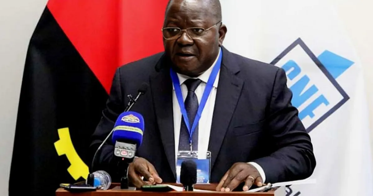 Presidente da CNE dirige os trabalhos do Fórum das Comissões Eleitorais da SADC