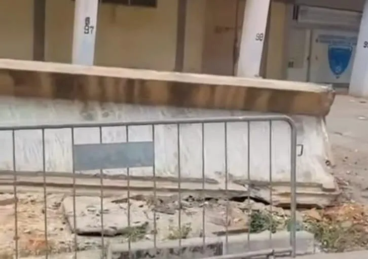 Queda de placa no Estádio da Cidadela expõe degradação da infra-estrutura