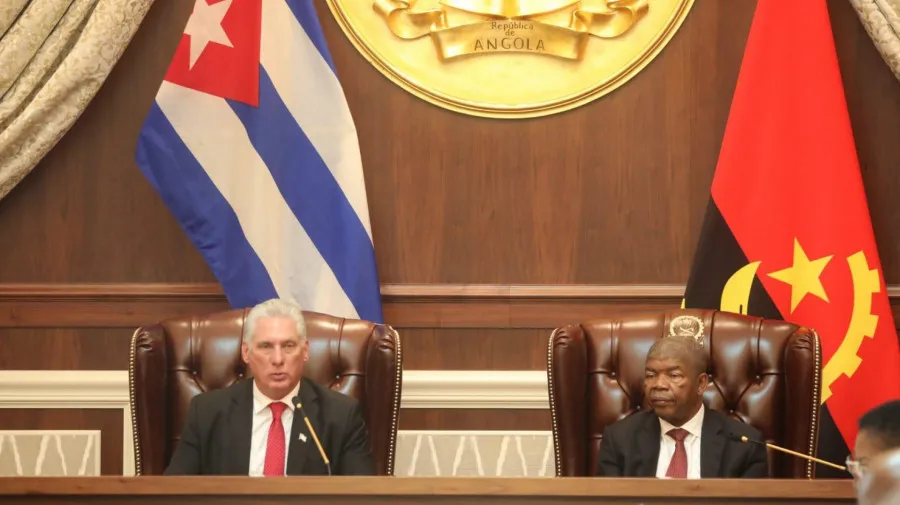 João Lourenço apela ao fim do embargo contra Cuba