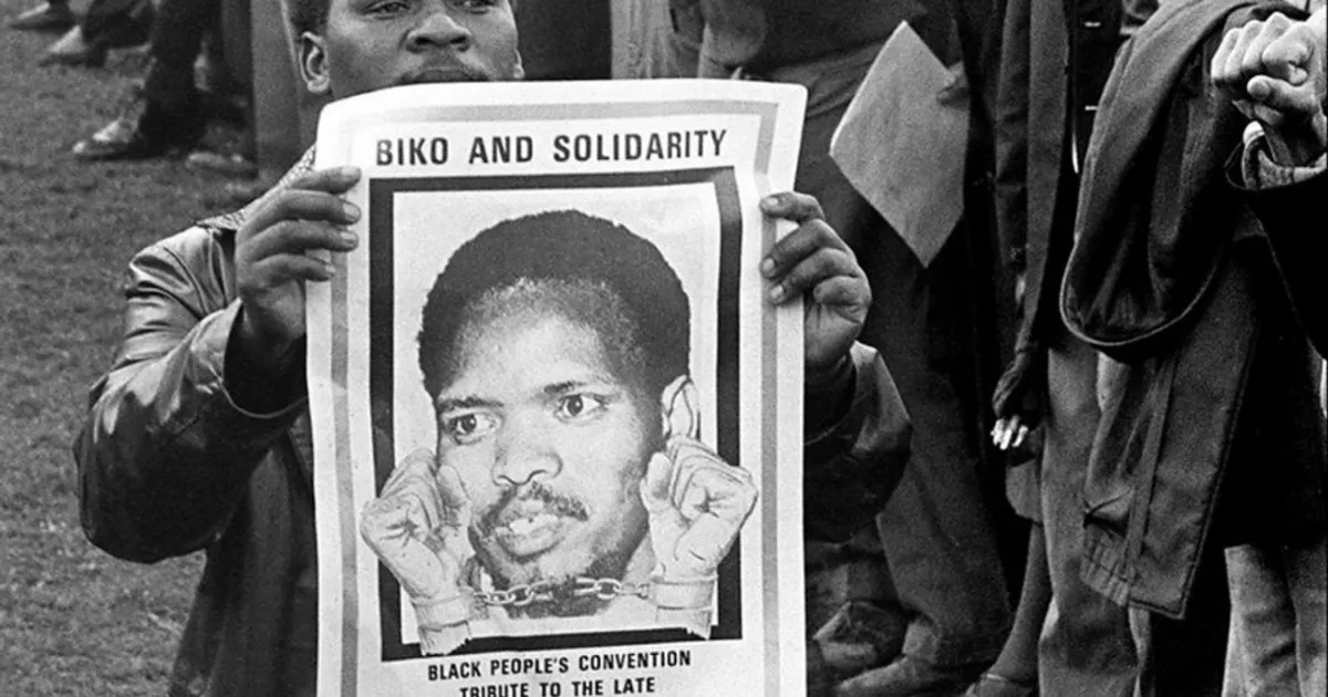 África do Sul reabre investigação sobre a morte do activista Steve Biko