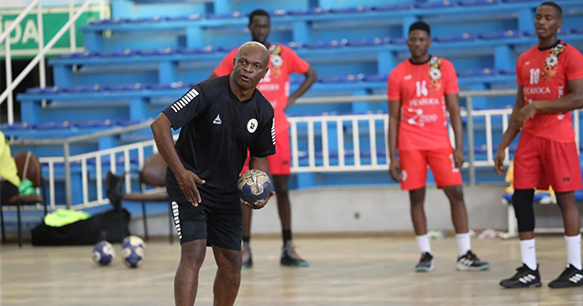 Andebol: Selecção masculina termina ciclo de preparação no país