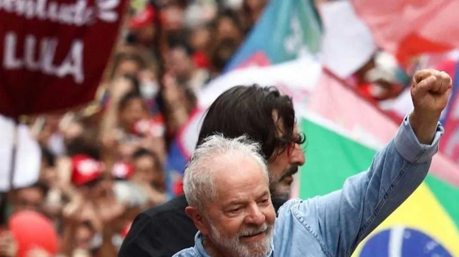 Lula promete estabilidade fiscal aos empresários do Brasil em jantar com 700 convidados antes das eleições de 4 de Outubro